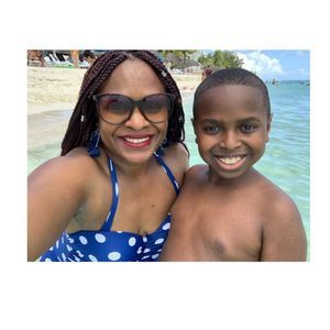 Meet your Posher, Artesha